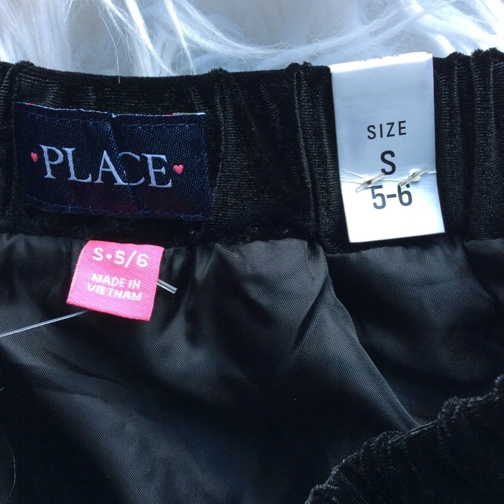 NWT The Children’s Place Velvet Skirt